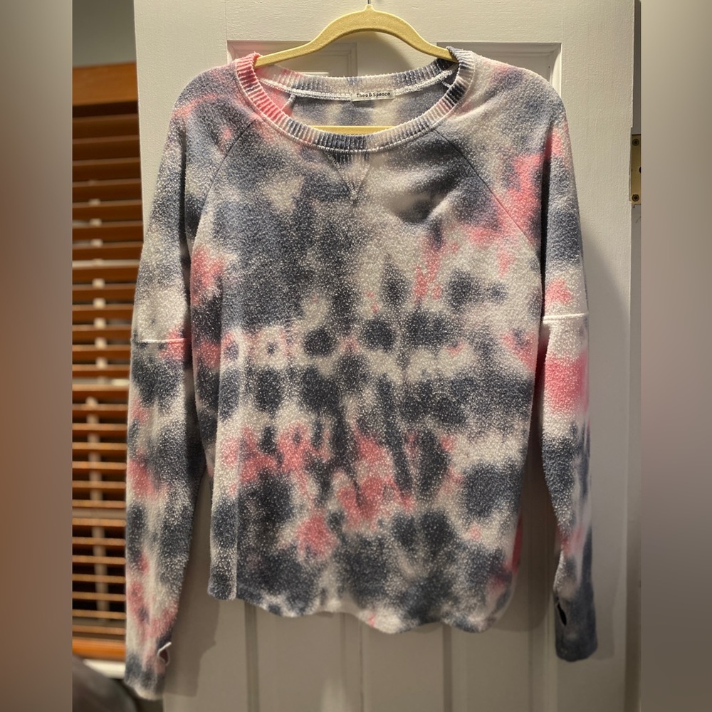 Theo & Spence Womens long sleeve tie dye top
